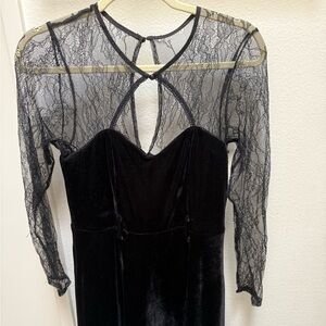 Black Velvet Lace Sleeve Women's Dress